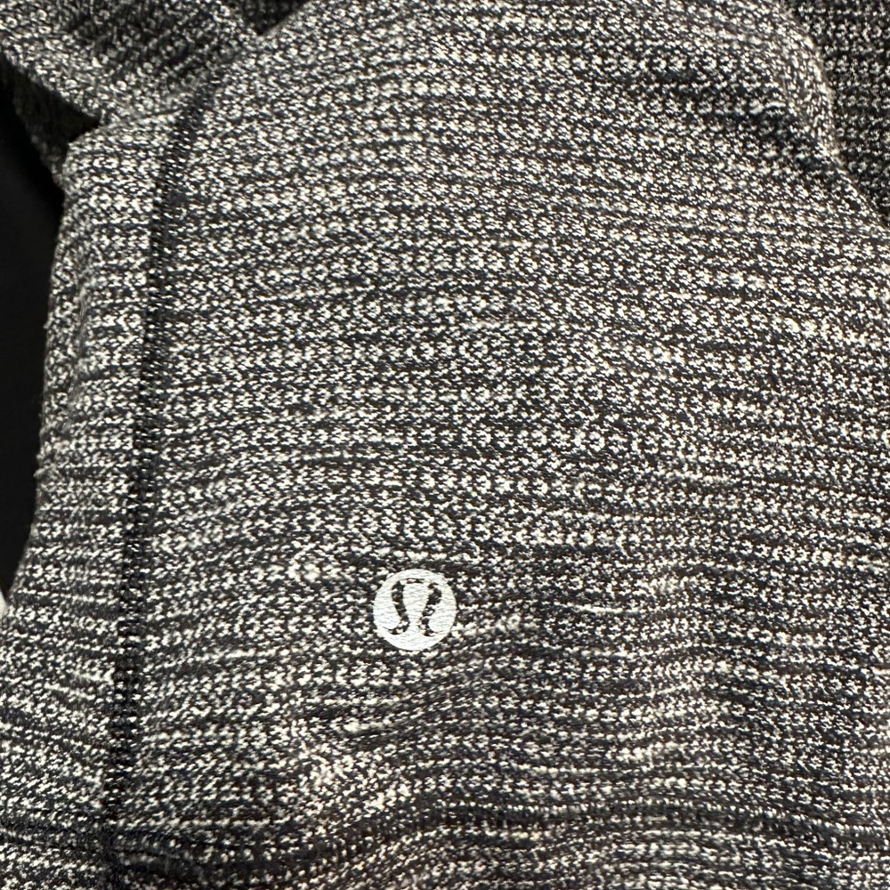 Lululemon Daily Yoga Jacket
Coco Pique Black / Black - Picture 7 of 8
